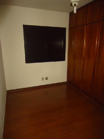 Alugar Apartamento / Padrão em Ribeirão Preto R$ 1.800,00 - Foto 9