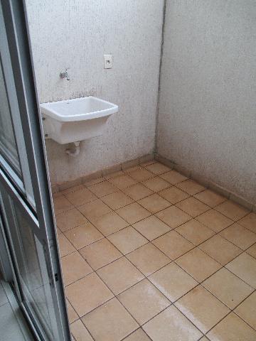 Alugar Apartamento / Padrão em Ribeirão Preto R$ 700,00 - Foto 7