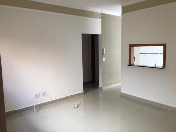 Alugar Apartamentos / Padrão em Ribeirão Preto R$ 2.200,00 - Foto 2