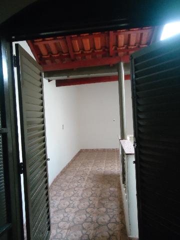 Alugar Casa / Padrão em Ribeirão Preto R$ 1.000,00 - Foto 14