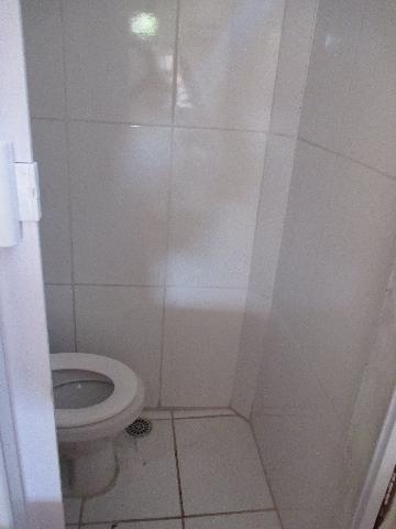 Alugar Comercial padrão / Salão em Ribeirão Preto R$ 850,00 - Foto 7