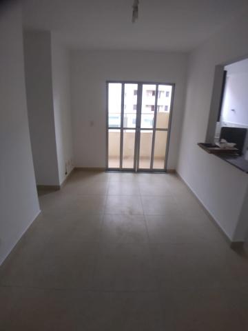 Alugar Apartamento / Padrão em Ribeirão Preto R$ 800,00 - Foto 1