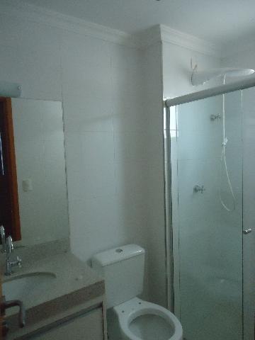 Alugar Apartamentos / Padrão em Ribeirão Preto R$ 2.000,00 - Foto 16