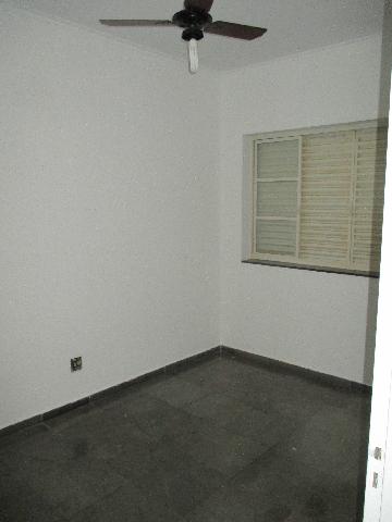 Alugar Apartamento / Padrão em Ribeirão Preto R$ 950,00 - Foto 5