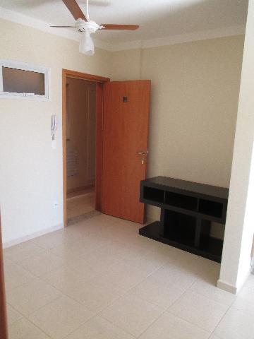 Alugar Apartamentos / Padrão em Ribeirão Preto R$ 1.600,00 - Foto 6