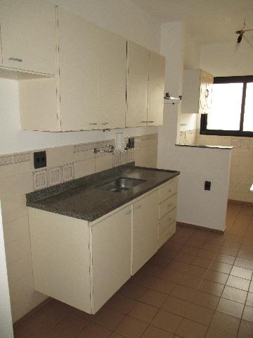 Alugar Apartamento / Padrão em Ribeirão Preto R$ 900,00 - Foto 3