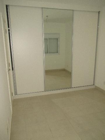 Alugar Apartamentos / Padrão em Ribeirão Preto R$ 1.200,00 - Foto 8