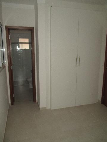 Alugar Apartamento / Padrão em Ribeirão Preto R$ 1.700,00 - Foto 7