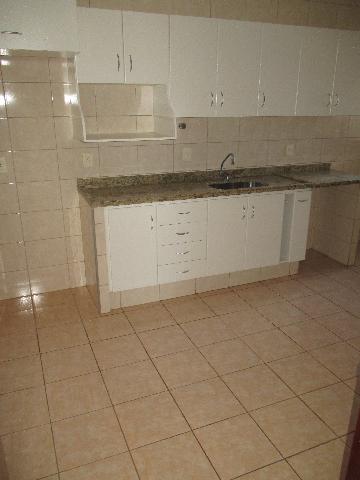 Alugar Apartamento / Padrão em Ribeirão Preto R$ 1.000,00 - Foto 14