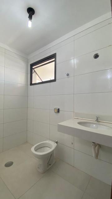 Alugar Apartamentos / Padrão em Ribeirão Preto R$ 1.500,00 - Foto 12