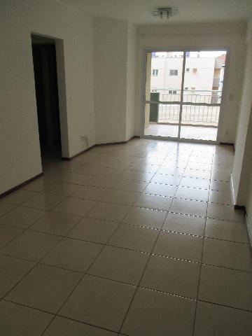 Alugar Apartamento / Padrão em Ribeirão Preto R$ 2.200,00 - Foto 1