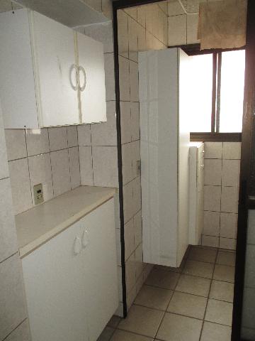 Alugar Apartamento / Padrão em Ribeirão Preto R$ 600,00 - Foto 5