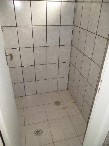 Alugar Apartamentos / Padrão em Ribeirão Preto R$ 860,00 - Foto 8