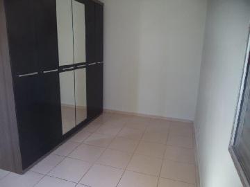 Alugar Apartamento / Padrão em Ribeirão Preto R$ 1.000,00 - Foto 5