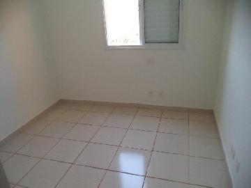 Alugar Apartamento / Padrão em Ribeirão Preto R$ 1.000,00 - Foto 8