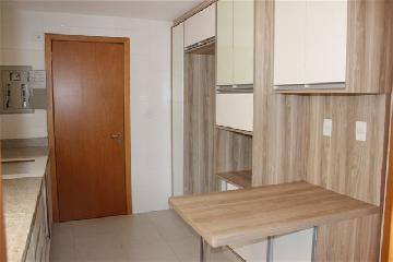 Alugar Apartamento / Padrão em Ribeirão Preto R$ 4.400,00 - Foto 5