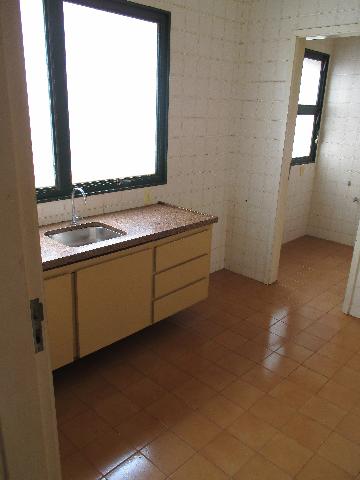 Alugar Apartamentos / Padrão em Ribeirão Preto R$ 1.180,00 - Foto 4