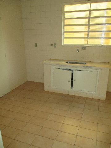 Alugar Apartamento / Padrão em Ribeirão Preto R$ 800,00 - Foto 3