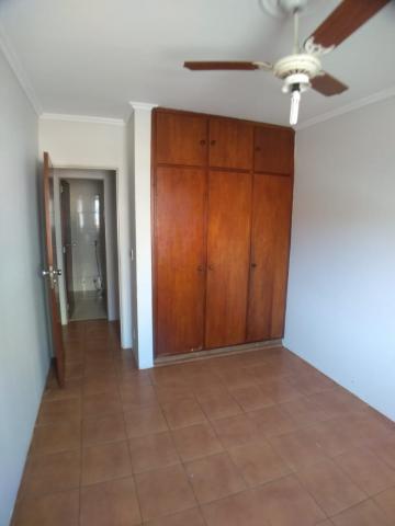 Alugar Apartamento / Padrão em Ribeirão Preto R$ 1.300,00 - Foto 5