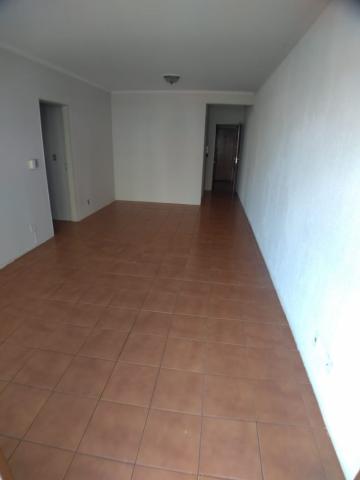 Alugar Apartamento / Padrão em Ribeirão Preto R$ 1.300,00 - Foto 4