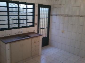 Alugar Casa / Padrão em Ribeirão Preto R$ 900,00 - Foto 9