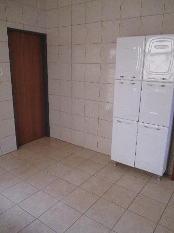 Alugar Casa / Padrão em Ribeirão Preto R$ 1.700,00 - Foto 6