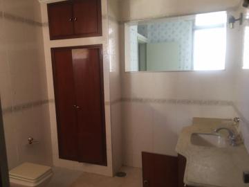 Alugar Apartamento / Padrão em Ribeirão Preto R$ 1.300,00 - Foto 15