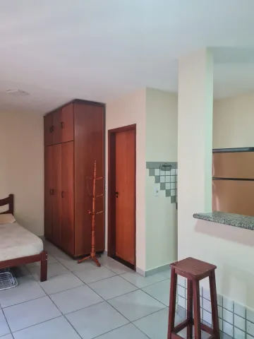 Comprar Apartamento / Kitnet em Ribeirão Preto - Foto 2