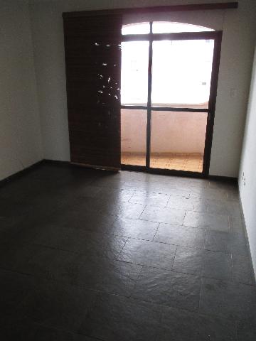 Alugar Apartamento / Padrão em Ribeirão Preto R$ 1.500,00 - Foto 2