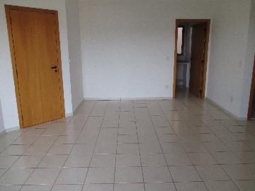 Alugar Apartamento / Padrão em Ribeirão Preto R$ 1.900,00 - Foto 2