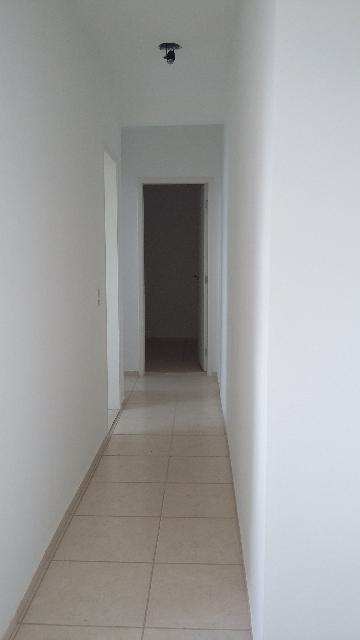 Alugar Apartamento / Padrão em Ribeirão Preto R$ 400,00 - Foto 4