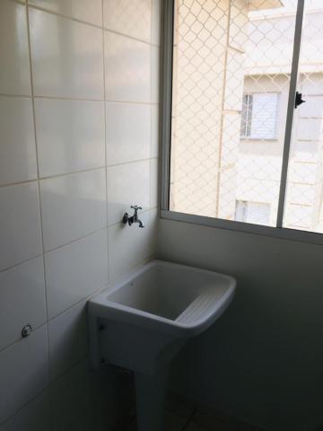 Alugar Apartamento / Padrão em Ribeirão Preto R$ 750,00 - Foto 17