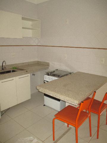 Alugar Apartamento / Padrão em Ribeirão Preto R$ 1.300,00 - Foto 3