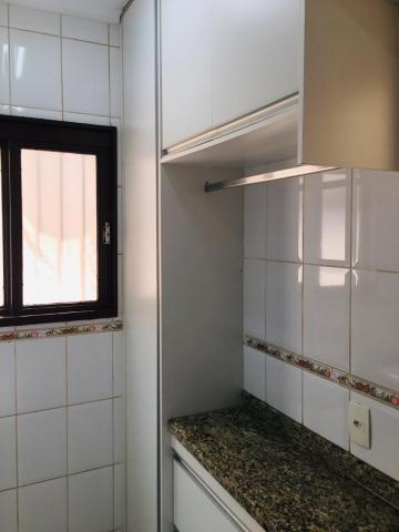 Alugar Apartamentos / Padrão em Ribeirão Preto R$ 1.300,00 - Foto 30