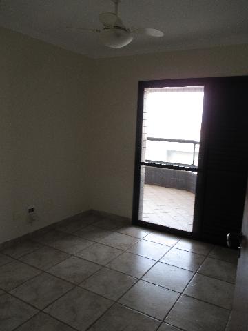 Alugar Apartamento / Padrão em Ribeirão Preto R$ 1.500,00 - Foto 12