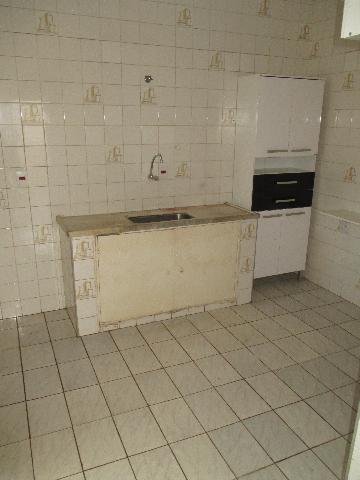 Alugar Apartamento / Padrão em Ribeirão Preto R$ 1.600,00 - Foto 4