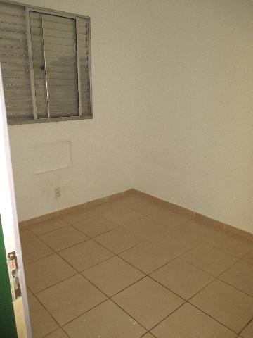 Alugar Apartamentos / Padrão em Ribeirão Preto R$ 680,00 - Foto 5