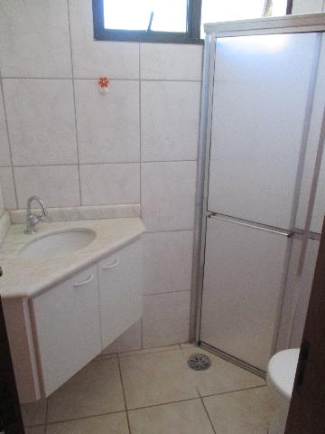 Alugar Apartamento / Padrão em Ribeirão Preto R$ 1.200,00 - Foto 7