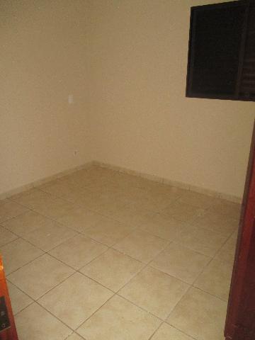 Alugar Apartamento / Padrão em Ribeirão Preto R$ 1.200,00 - Foto 9