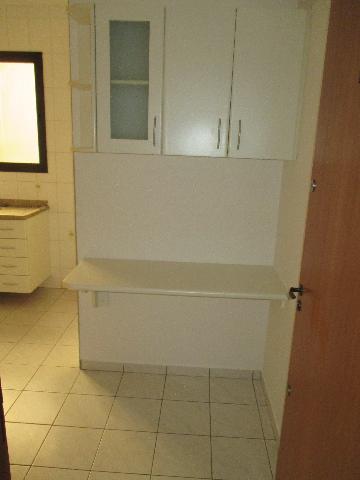 Alugar Apartamento / Padrão em Ribeirão Preto R$ 850,00 - Foto 8