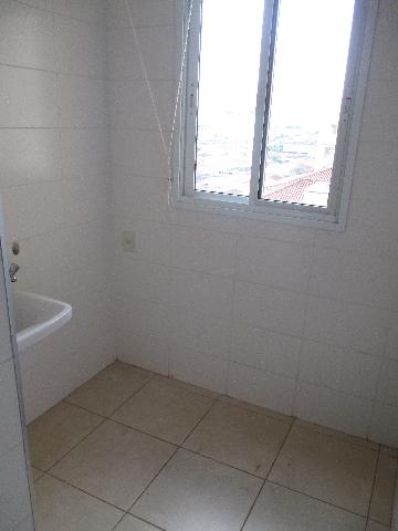 Alugar Apartamento / Padrão em Ribeirão Preto R$ 1.500,00 - Foto 5