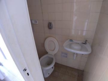 Alugar Apartamento / Padrão em Ribeirão Preto R$ 800,00 - Foto 5