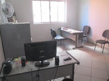 Alugar Comercial condomínio / Sala comercial em Ribeirão Preto R$ 550,00 - Foto 2