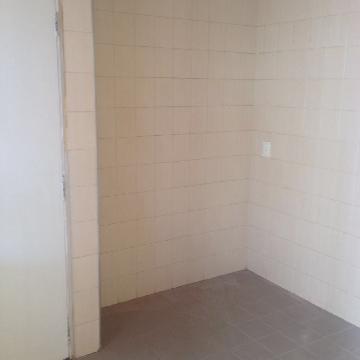 Alugar Apartamento / Padrão em Ribeirão Preto R$ 600,00 - Foto 3