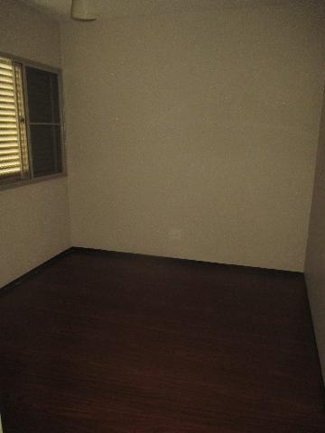 Alugar Apartamento / Padrão em Ribeirão Preto R$ 1.100,00 - Foto 16