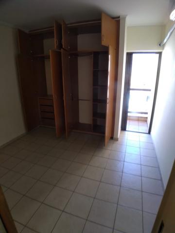 Alugar Apartamento / Padrão em Ribeirão Preto R$ 1.200,00 - Foto 7