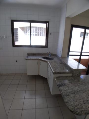 Alugar Apartamento / Padrão em Ribeirão Preto R$ 1.200,00 - Foto 11