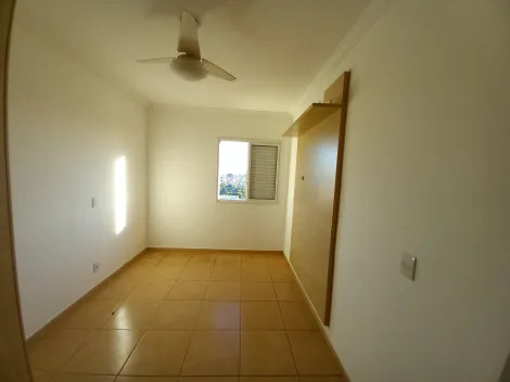 Alugar Apartamento / Padrão em Ribeirão Preto R$ 1.300,00 - Foto 13