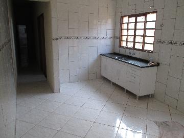 Alugar Casa / Padrão em Ribeirão Preto R$ 850,00 - Foto 6