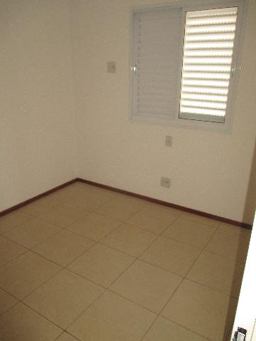 Alugar Apartamento / Padrão em Ribeirão Preto R$ 1.100,00 - Foto 8